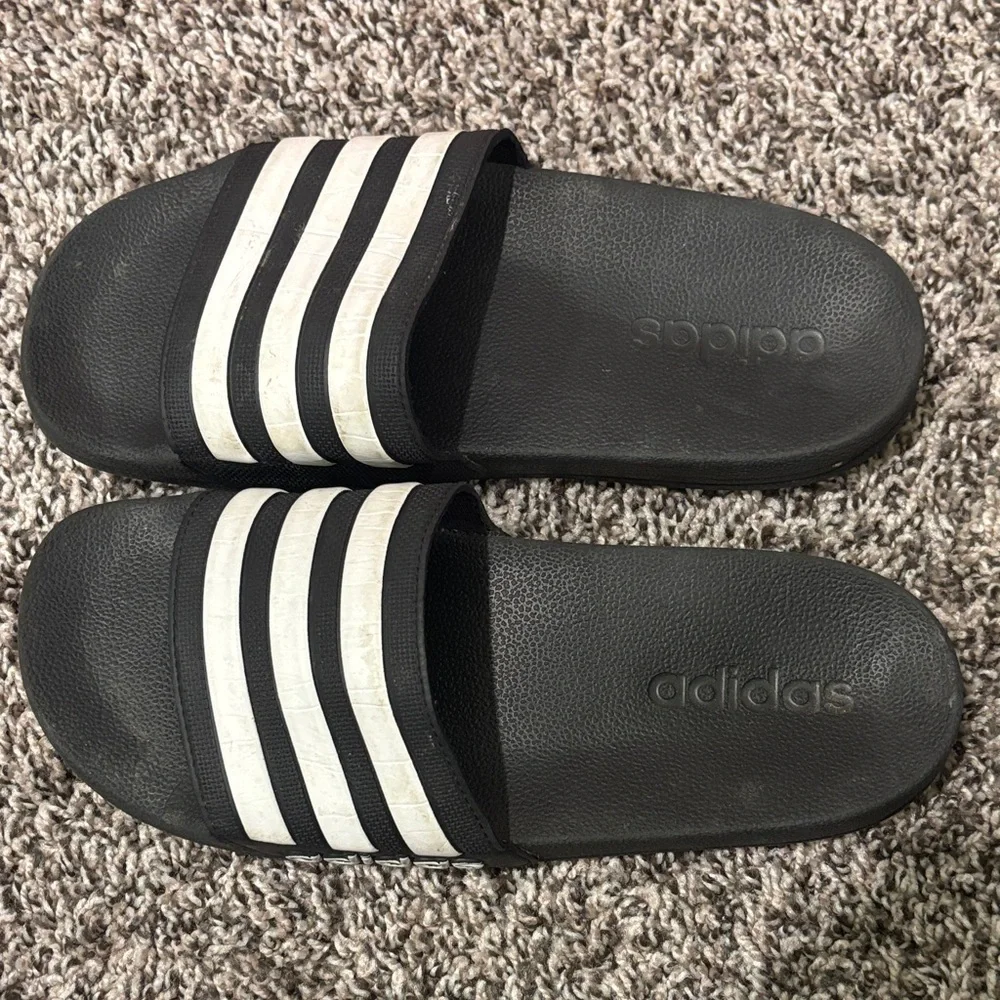 Adidas Black and White Striped Slides Kids Size 4